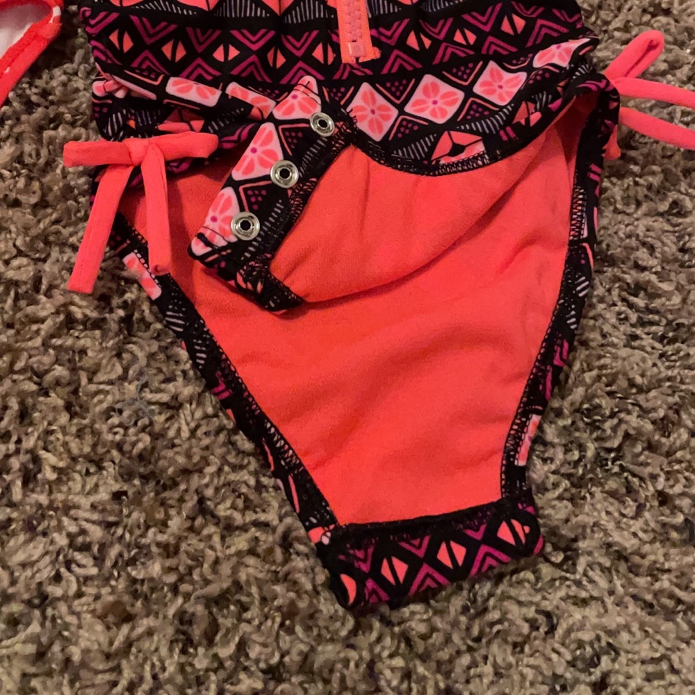 Bathing suit bundle - Picture 2 of 2